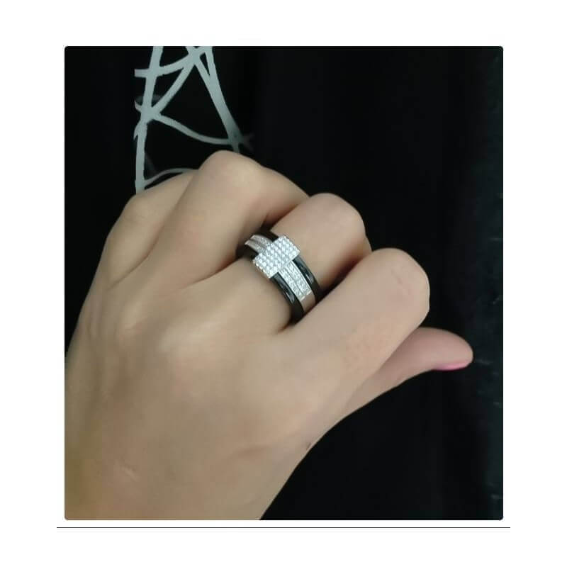 Bague en Céramique Noir, Cristaux Cubic Zirconia Blancs et Argent 925 - T50