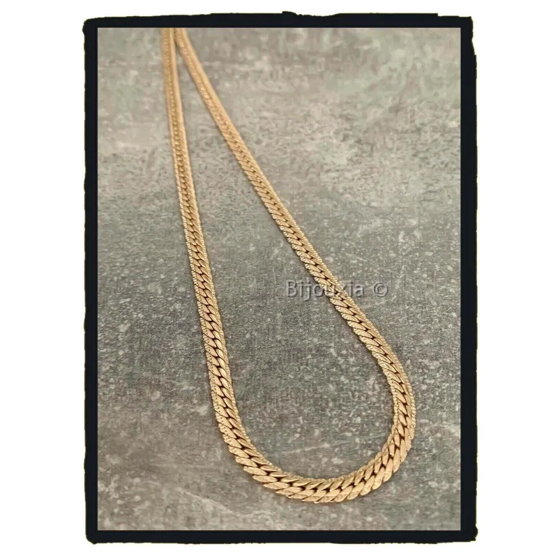 Ceinture de chaîne avec lettrage de strass | Elisabetta