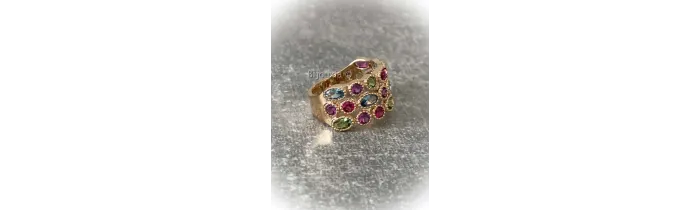 Bague Large Sertie Cristaux Multicolores en Plaqué or 18 Carats 750/1000