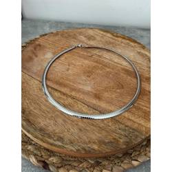 Collier Ras-de-Cou Semi-Rigide Maille Oméga 45CM En Acier Inoxydable