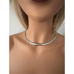 Collier Ras-de-Cou Semi-Rigide Maille Oméga 45CM En Acier Inoxydable