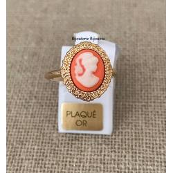 Bague Camée en résine orange et blanche En Plaqué or 18 Carats 750/000