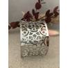 Bracelet jonc manchette ouvert motifs ajourés en acier inoxydable argenté