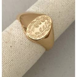 Bague T.60 chevalière gravure feuilles de Laurier en plaqué or 18 carats