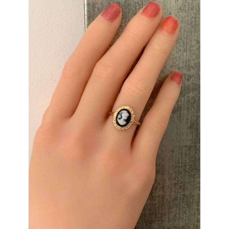 Bague camée Fleur bleue en agate et plaqué or 18 carats – Camée Bijoux