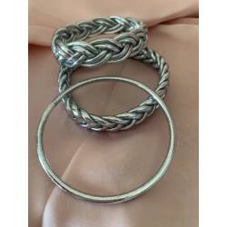 Bracelet fin jonc bouddhiste véritable 3mm x 6,2cm couleur argentée