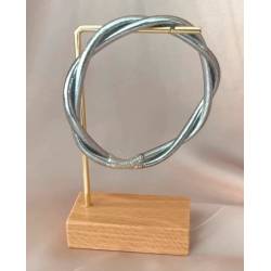 Bracelet véritable jonc bouddhiste modèle twist torsadé couleur argentée