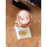 Bague Camée rouge cornaline armature lisse en plaqué or 18 carats 750/000