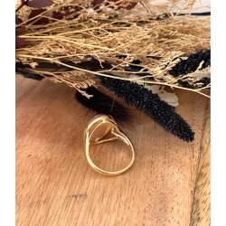 Bague Camée rouge cornaline armature lisse en plaqué or 18 carats 750/000