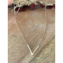 Collier Forme V En Plaqué...