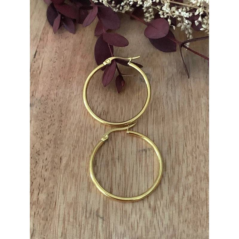 Créoles Lisses Diamètre 3cm En Acier Inoxydable PVD Doré