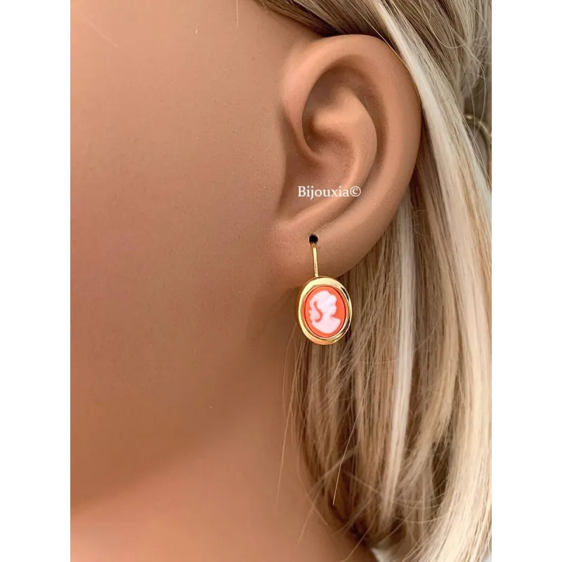 Boucles D'oreilles Pendantes Camée Rouge Plaqué Or 18 Carats - Neuves Avec étiquettes