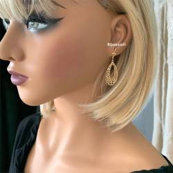 Boucles D'oreilles Pendantes Ajourées Plaqué Or 18 Carats 750/000