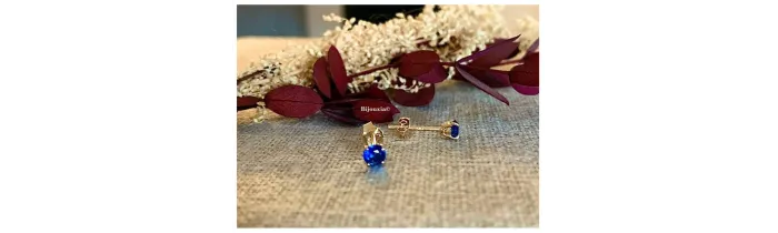 Boucles D'oreilles Puces Cz Saphir 4MM Plaqué Or 18 carats