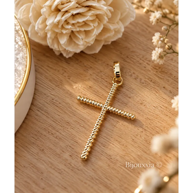 Pendentif En Forme De Grande Croix Fil Torsadé En Plaqué Or 18 Carats 750/000